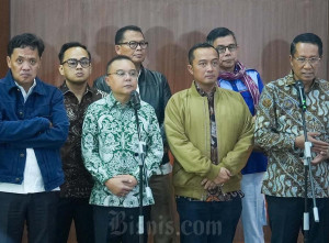 Presiden Prabowo Beri Abolisi Untuk Tom Lembong dan Amnesti Bagi Hasto Kristiyanto