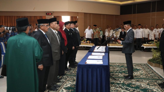 Wali Kota Batam Rombak Pimpinan OPD, Sejumlah Kadis Pindah Posisi dan Sekda Diganti