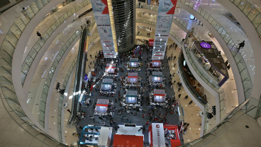 CIMB Niaga Cathay Travel Fair 2025 Sekaligus Peluncuran Kartu Kredit Co-Brand World Cathay Card