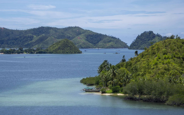 Indonesia Ramps Up Safety Campaign to Attract Tourists Amid Regional Tensions