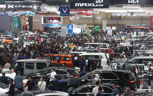 Sentimen bagi Saham Otomotif kala Merek China Dominasi GIIAS 2025