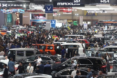 Sentimen bagi Saham Otomotif kala Merek China Dominasi GIIAS 2025
