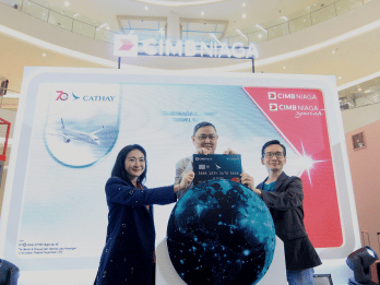 CIMB Niaga dan Cathay Luncurkan Kartu Kredit Co-Brand World Cathay Card