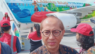 Air Asia Angkut 294.000 Penumpang ke Labuan Bajo