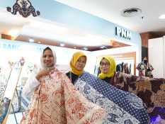 Rahasia Nasabah Binaan PNM Mekaar Dilirik Brand Batik Besar