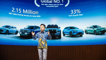 DENZA Debut di GIIAS 2025, Siap memimpin EV Premium