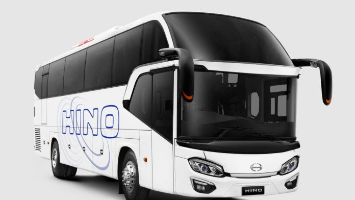 Primajasa Borong 100 Unit Bus Hino di GIIAS 2025