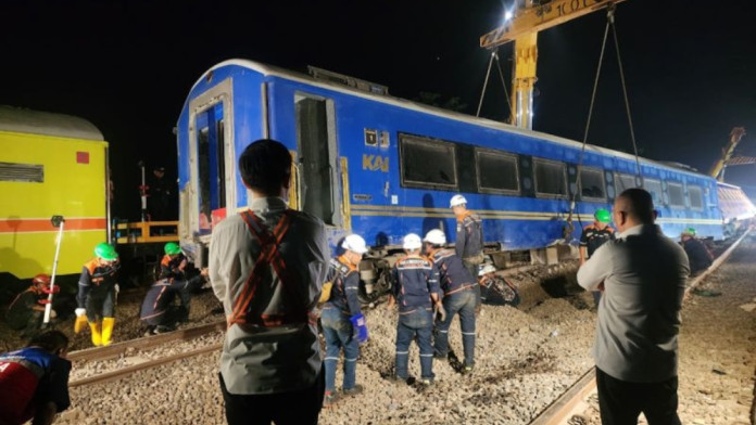 Kemenhub Investigasi Penyebab Insiden KA Argo Bromo Anjlok di Subang