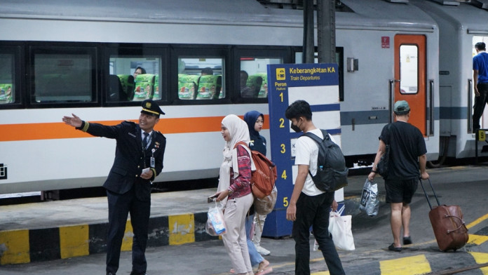 Perjalanan KA Kembali Normal Usai Anjloknya KA Argo Bromo Anggrek di Subang