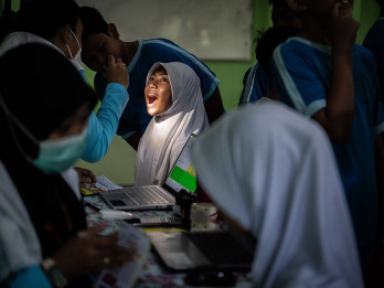 Mendikdasmen Tinjau Pelaksanaan CKG di Sekolah