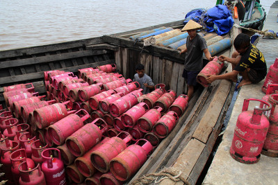 Pengantaran Gas Elpiji ke Kabupaten Ketapang