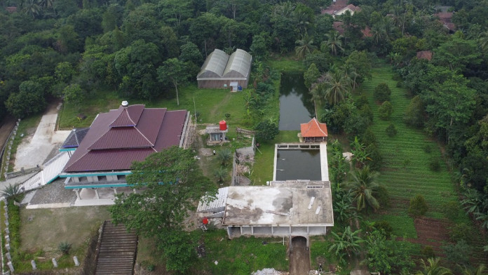 Jelajah Pesantren: Ponpes Al Iman Kaungcaang Hasilkan Puluhan Ton Padi, Cabai dan Lele
