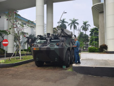 Penampakan Rantis TNI Terparkir di Kompleks Gedung Kejagung, Ada Apa?
