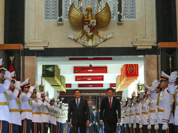 Menhan Sjafrie Sjamsoeddin Bahas Kerjasama Militer Dengan Singapura