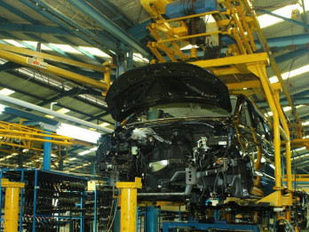 Menyoal Kontribusi Manufaktur ke PDB saat Mesin-mesin Industri Lesu