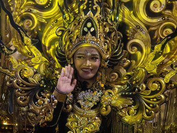 Indonesian Street Performance 2025