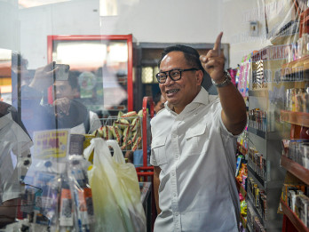 Wamen BUMN Tinjau Koperasi Desa Merah Putih