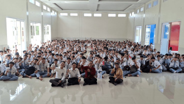 HUT ke-80 RI, Bank Mandiri Dorong Generasi Melek Finansial Lewat SimPel