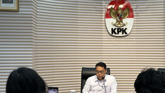 Akal Bulus Dua Anggota DPR Tersangka CSR BI Muluskan Dana ke Kantong Pribadi