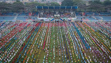 Senam Anak Indonesia Hebat Pecahkan Rekor MURI