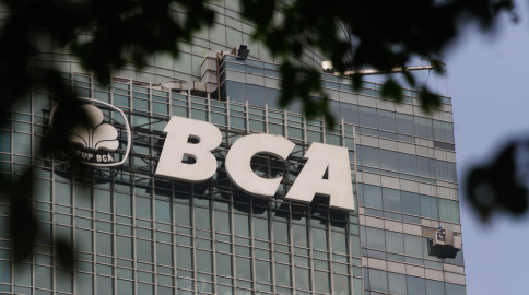 Kala Saham Bank Jumbo BBCA–BMRI Jadi Batu Sandungan IHSG Sentuh 8.000