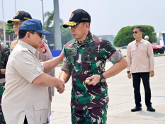 Prabowo Hadiri Parade Nasional Peringatan HUT ke-60 Singapura