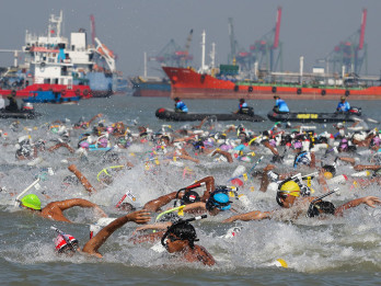 Lomba Fin Swimming Selat Madura Piala KSAL 2025