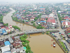 Gerakan Bersih Sungai Karang Mumus