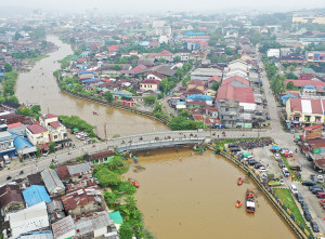 Gerakan Bersih Sungai Karang Mumus