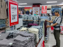 Profits of Matahari (LPPF) and Ramayana (RALS) Amid Layoffs and Store Restructuring