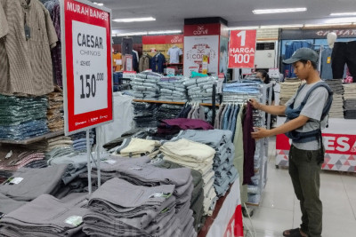 Profits of Matahari (LPPF) and Ramayana (RALS) Amid Layoffs and Store Restructuring