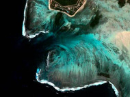Misteri Air Terjun Terpanjang yang Berada dalam Laut Selat Denmark