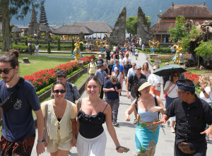 Realisasi Penerimaan Pajak Pariwisata di Bali