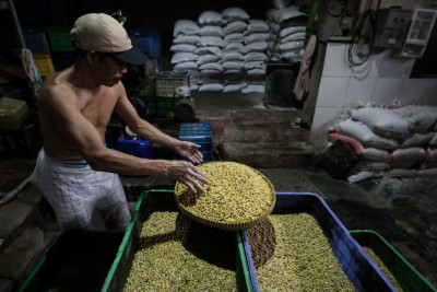 Di Tengah Perang Dagang, China Diam-diam Bermanuver di Perdagangan Kedelai
