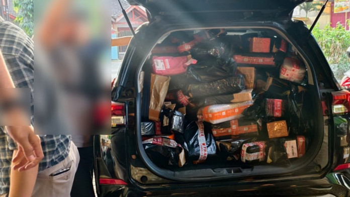 Peredaran 223.900 Rokok Ilegal Lewat Ekspedisi Digagalkan Bea Cukai