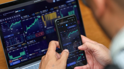 Saham Incaran Investor Asing: ANTM, TLKM, hingga AMMN Catat Net Buy Jumbo