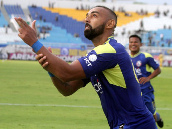 Hasil Arema FC Vs PSBS, Hattrick Dalberto Menangkan Singo Edan