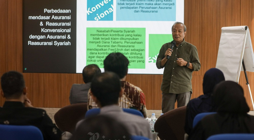 Diskusi Tantangan & Masalah Terkini Industri Asuransi