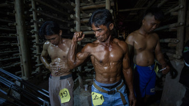 Kontes Binaraga Pekerja Pabrik Genting