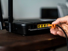 Hashim Jorjoran Beli Saham WIFI Jelang Lelang Frekuensi 1.4 GHz