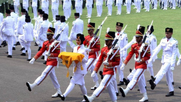 Gladi Kotor HUT ke-80 RI Dimulai, Hujan Tak Hentikan Latihan