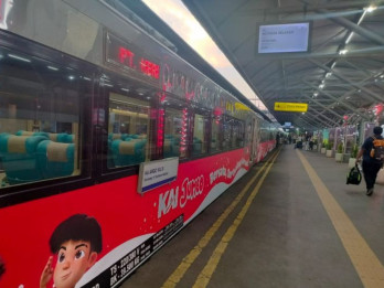 Intip Livery Tematik HUT ke-80 RI di Gerbong Kereta KAI