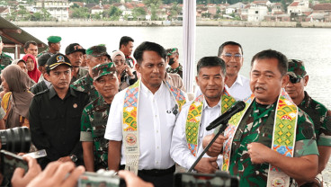 Mandiri Sahabat Desa Dorong Ekonomi dengan Aksi Bersih Waduk di Jabar