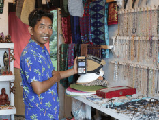 Bank Mandiri Dukung UMKM Lewat Livin’ Merchant & Program Hyperlocal UMKM