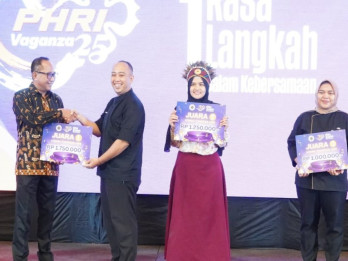 Grand Candi Hotel Semarang Juara Lomba Tumpeng PHRI Vaganza 2025