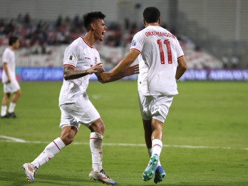 Liverpool Incar Guehi, Mees Hilgers Jadi Pindah ke Crystal Palace?