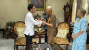 Gibran Sambangi Try Sutrisno, Antarkan Undangan HUT ke-80 RI