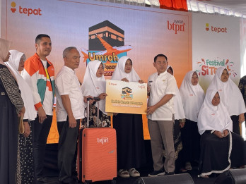 Cerita Reni Wati, Dapat Umrah Gratis dari BTPN Syariah Berkat Tekuni Usaha Telur Bebek