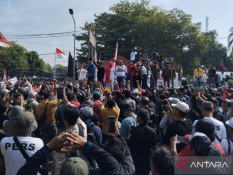 Demo Pati, Prabowo Buka Suara, Minta Masalah Cepat Selesai
