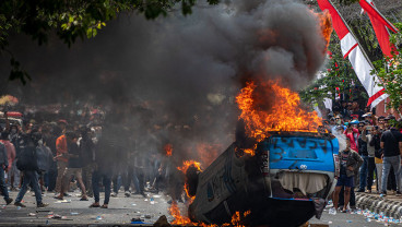 Cek Fakta: Hoaks, Wartawan Meninggal Saat Liput Demo Pati